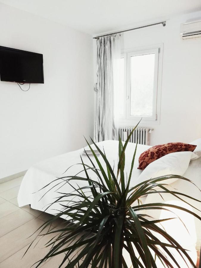 Locanda Divinis Cerea Eksteriør bilde